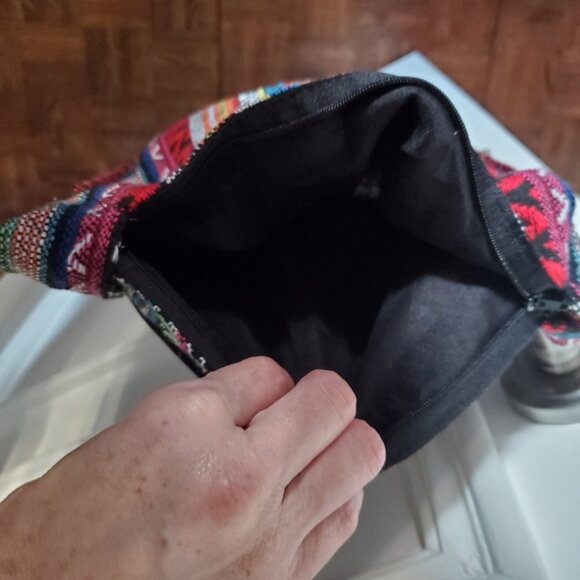 Traditional Hipster Animal Print Crossbody Bag - Picture 7 of 8